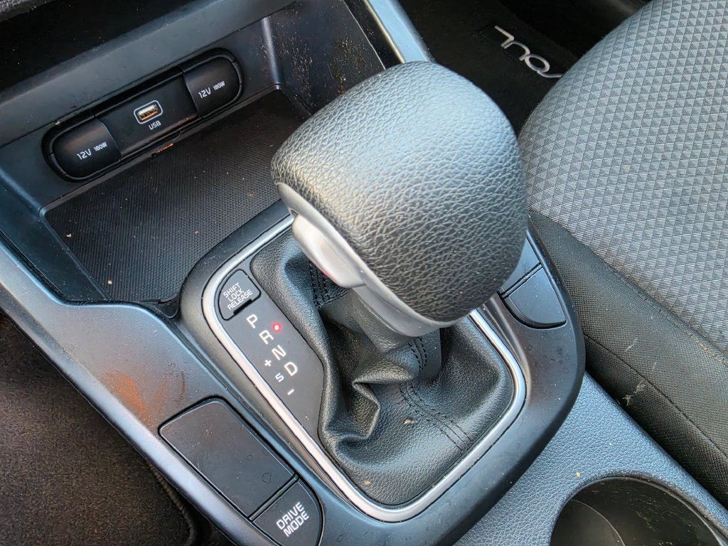 Certified 2023 Kia Soul LX w/ LX Technology Package FWD image 33