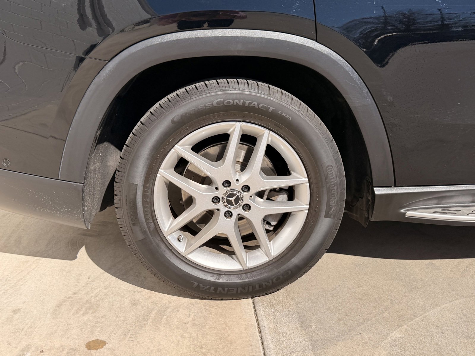 Used 2020 Mercedes-Benz GLS 450 4MATIC image 30