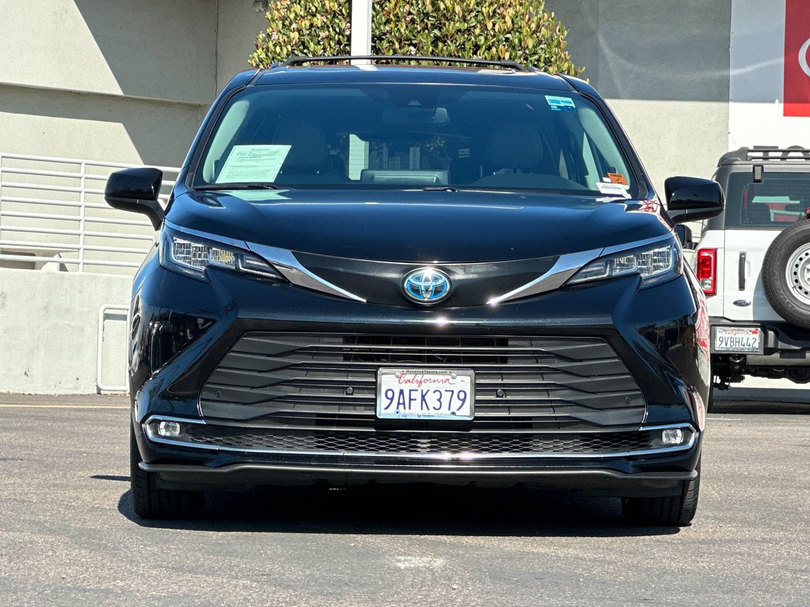 Used 2022 Toyota Sienna XLE w/ XLE Plus Package AWD/4WD image 7