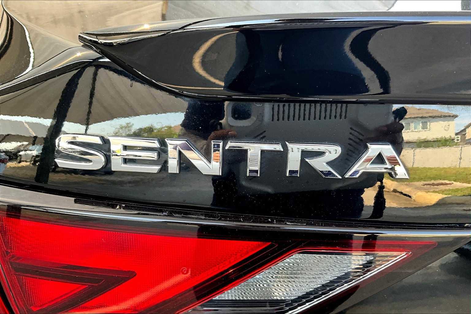 Used 2023 Nissan Sentra SR image 9