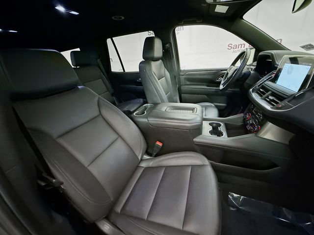 Used 2023 Chevrolet Tahoe Z71 w/ Luxury Package AWD/4WD image 32