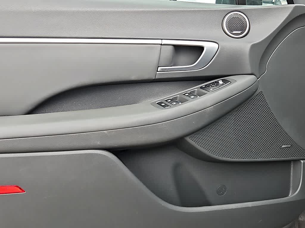 Used 2022 Hyundai Sonata SEL Plus w/ Preferred Accessory Package FWD image 11