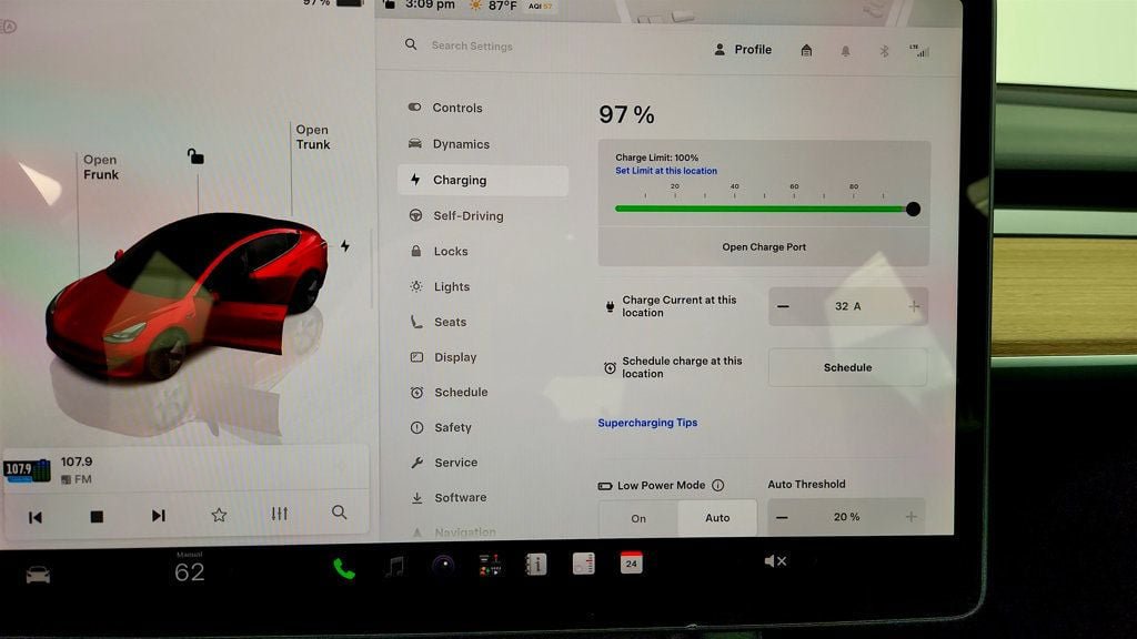 Used 2023 Tesla Model 3 Standard Range RWD image 19