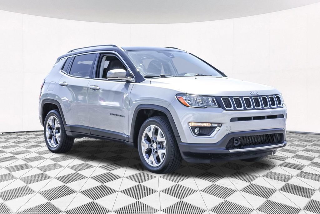 Used 2021 Jeep Compass Limited w/ Sun and Sound Group AWD/4WD image 10