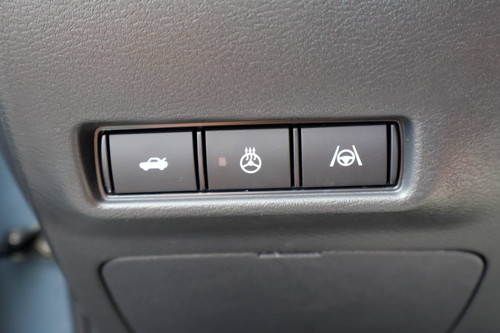 New 2026 Nissan Sentra SR FWD image 15