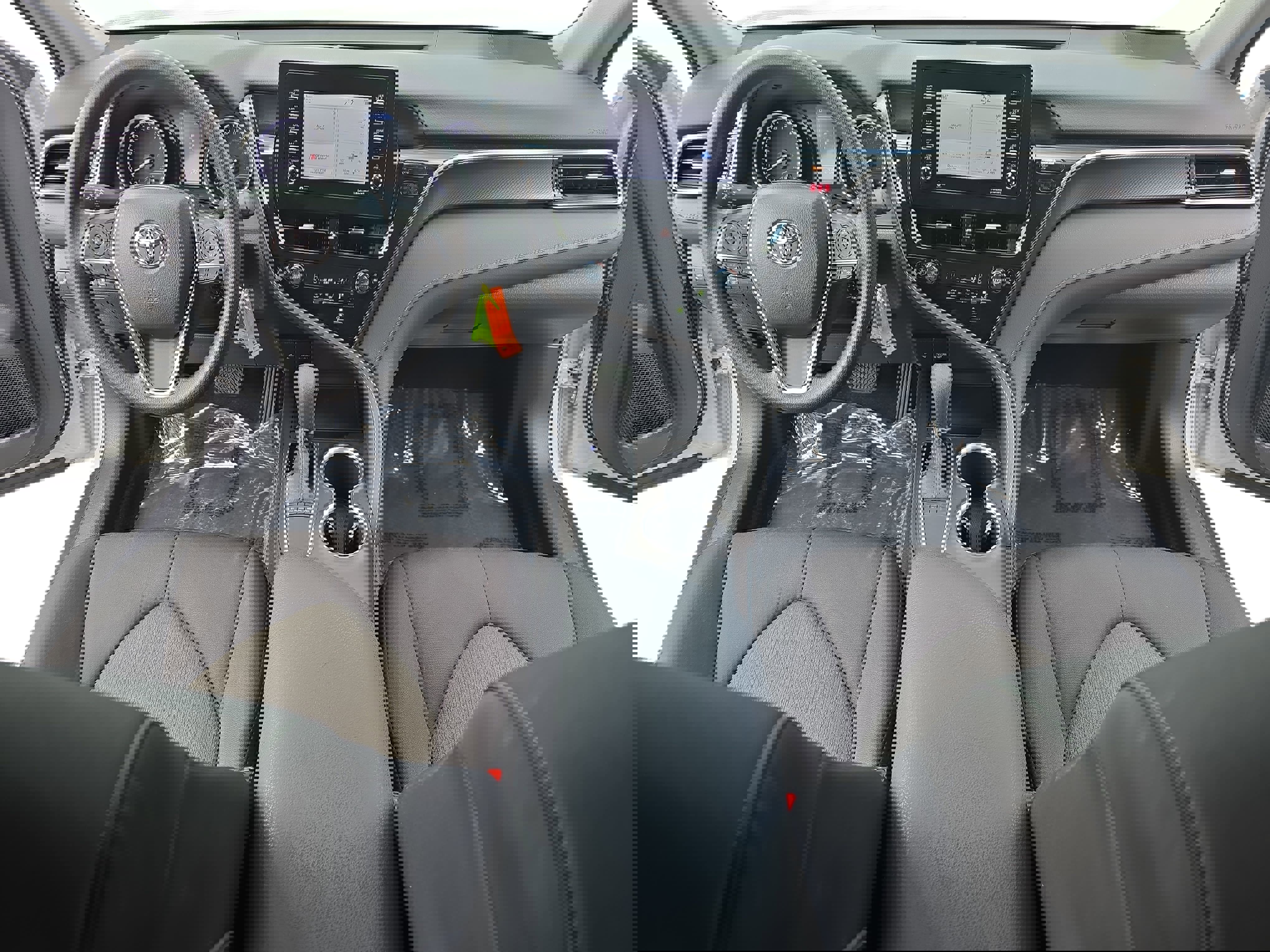 Used 2023 Toyota Camry LE image 9