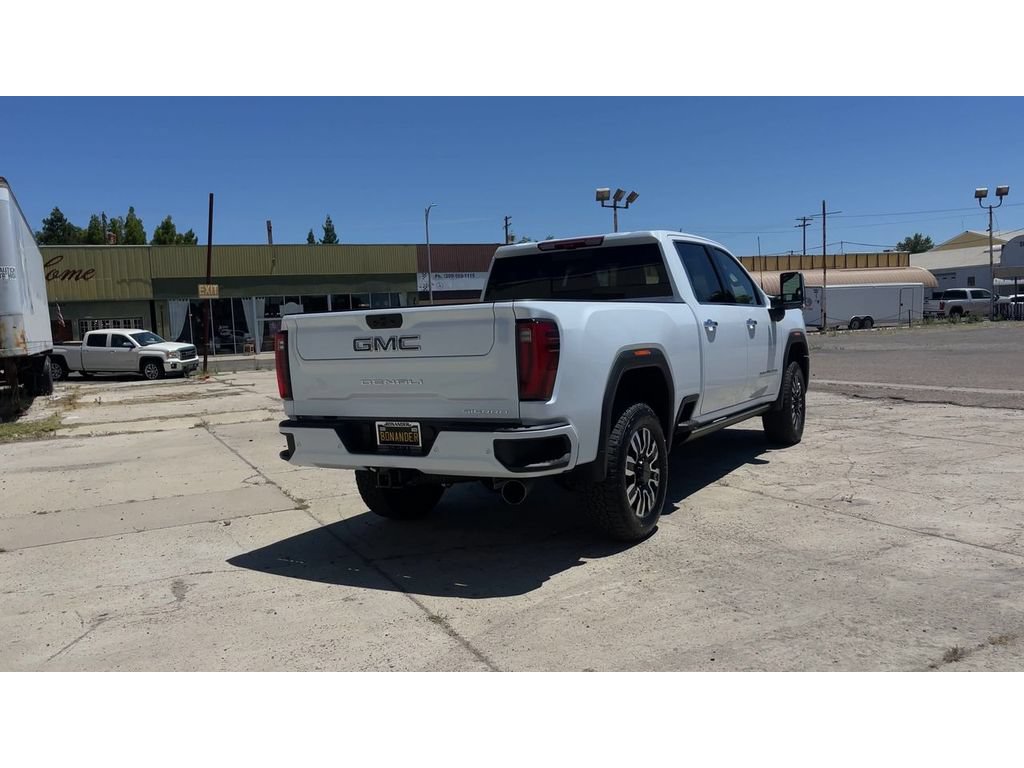 New 2026 GMC Sierra 2500 Denali Ultimate AWD/4WD image 2