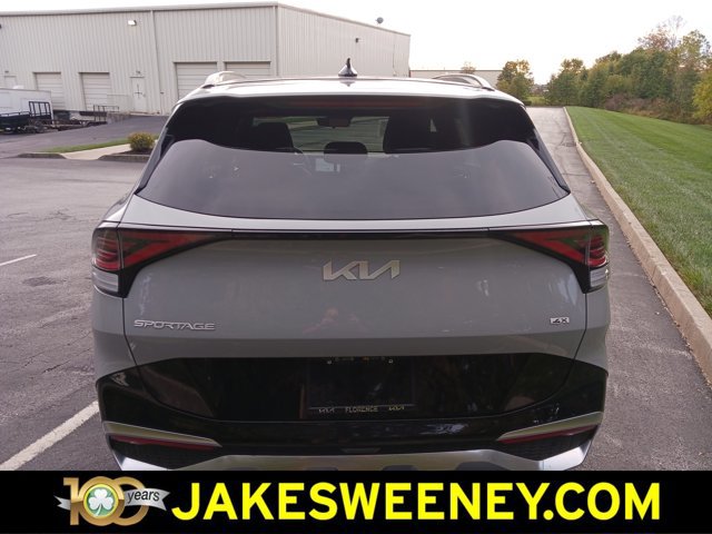 Used 2025 Kia Sportage SX image 9