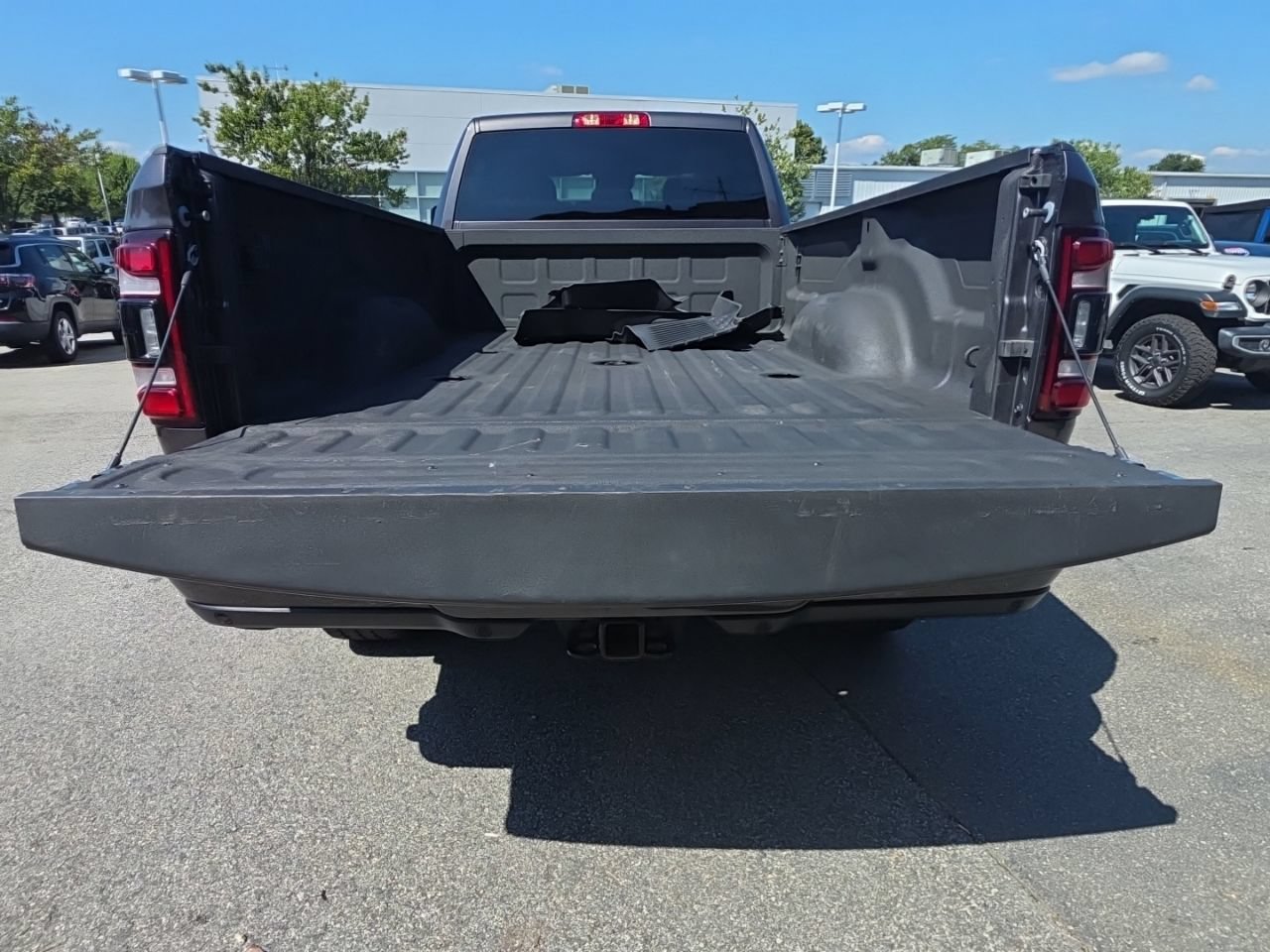 Used 2024 RAM 3500 Big Horn w/ Night Edition AWD/4WD image 14