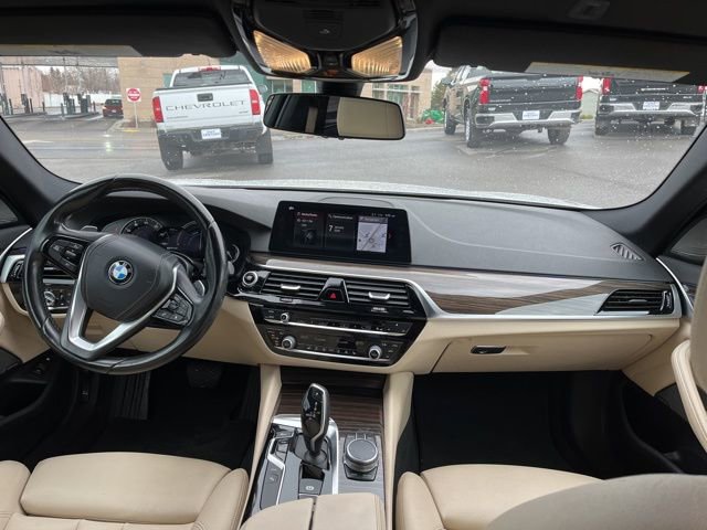 Used 2018 BMW 530e image 34