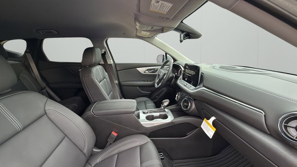 New 2026 Chevrolet Blazer LT AWD/4WD image 36