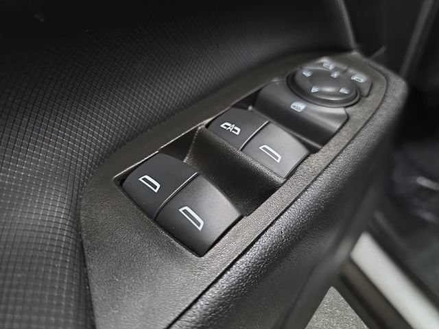 Used 2022 Chevrolet Equinox RS w/ LPO, Floor Liner Package AWD/4WD image 26