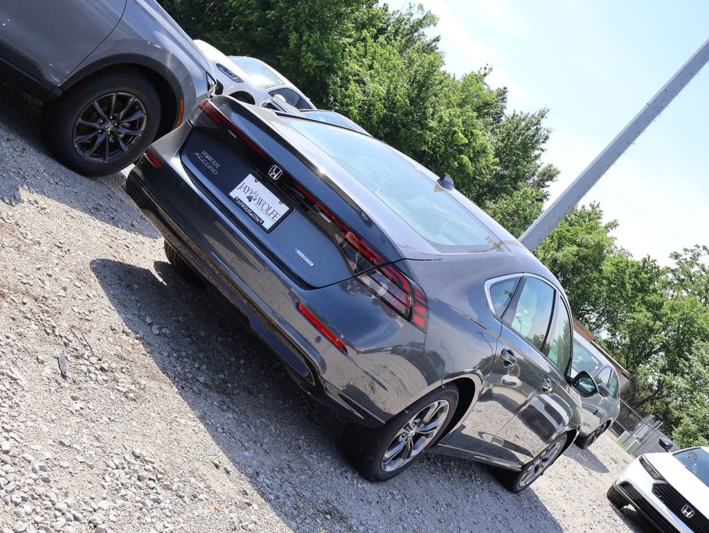 New 2026 Honda Accord EX-L image 5
