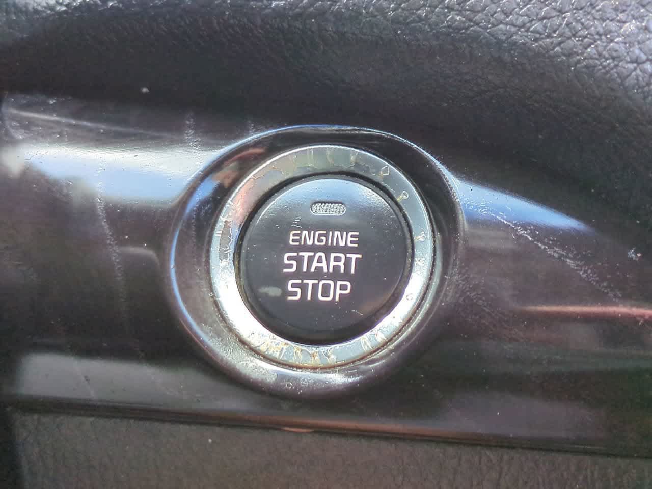 Used 2015 Kia Sorento SX FWD image 29