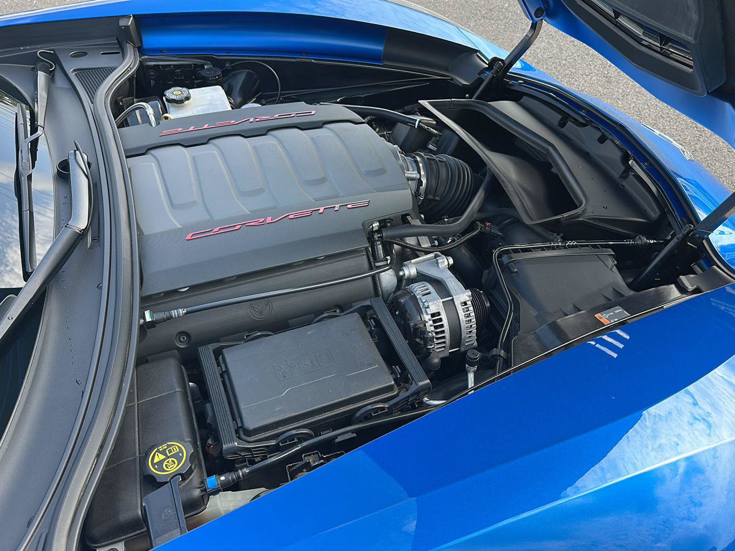 Used 2015 Chevrolet Corvette Stingray Convertible w/ 3LT Preferred Equipment Group RWD image 31