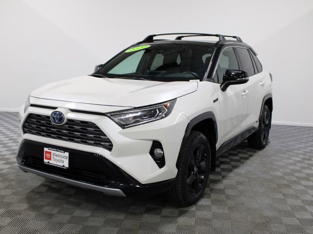 Used 2020 Toyota RAV4 XSE w/ XSE Grade Weather Package AWD/4WD image 2