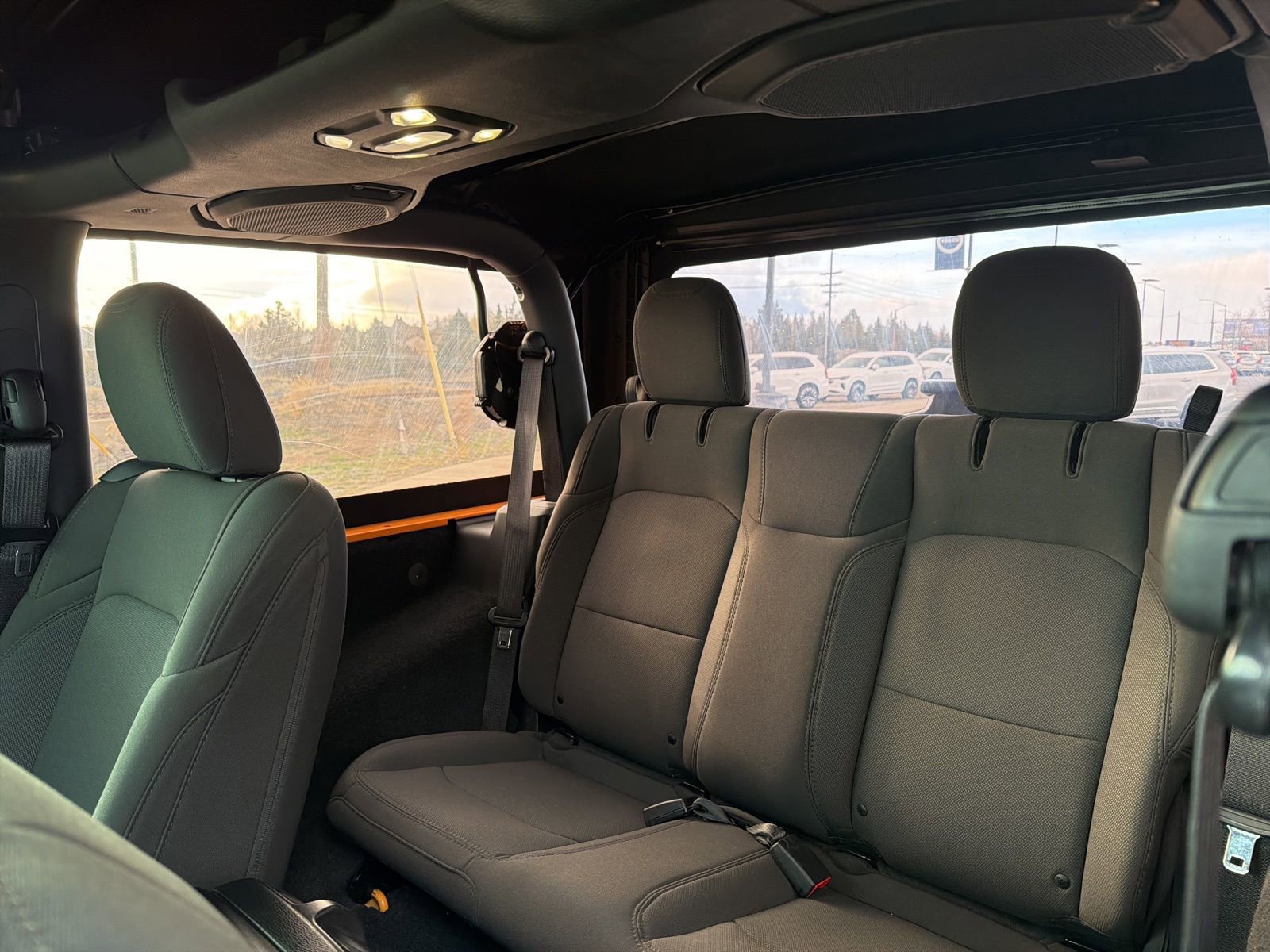 Used 2021 Jeep Wrangler Sport S image 30