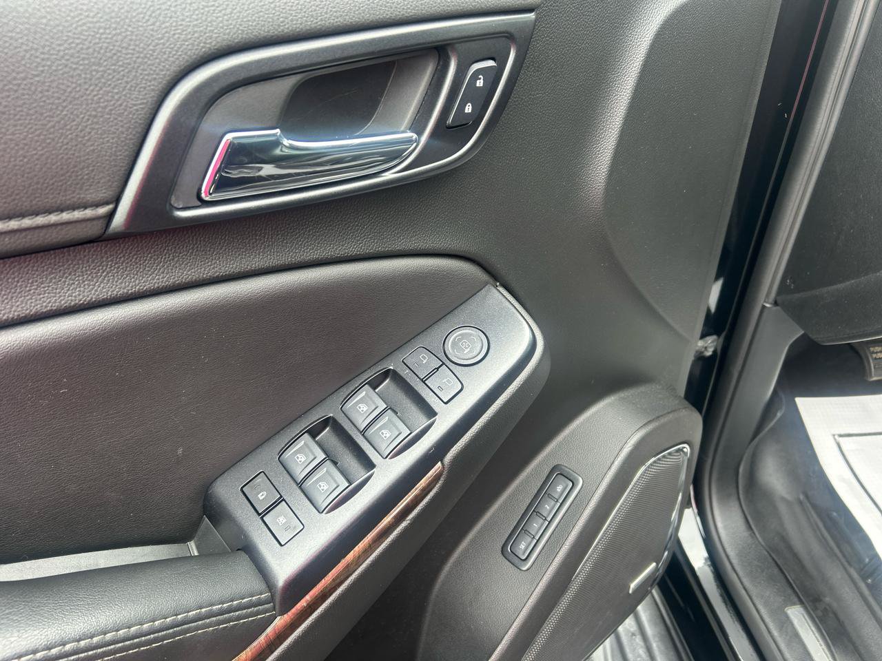 Used 2020 Chevrolet Tahoe LT AWD/4WD image 12