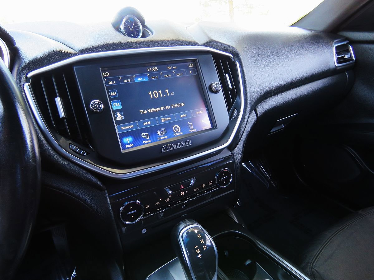 Used 2014 Maserati Ghibli RWD image 23