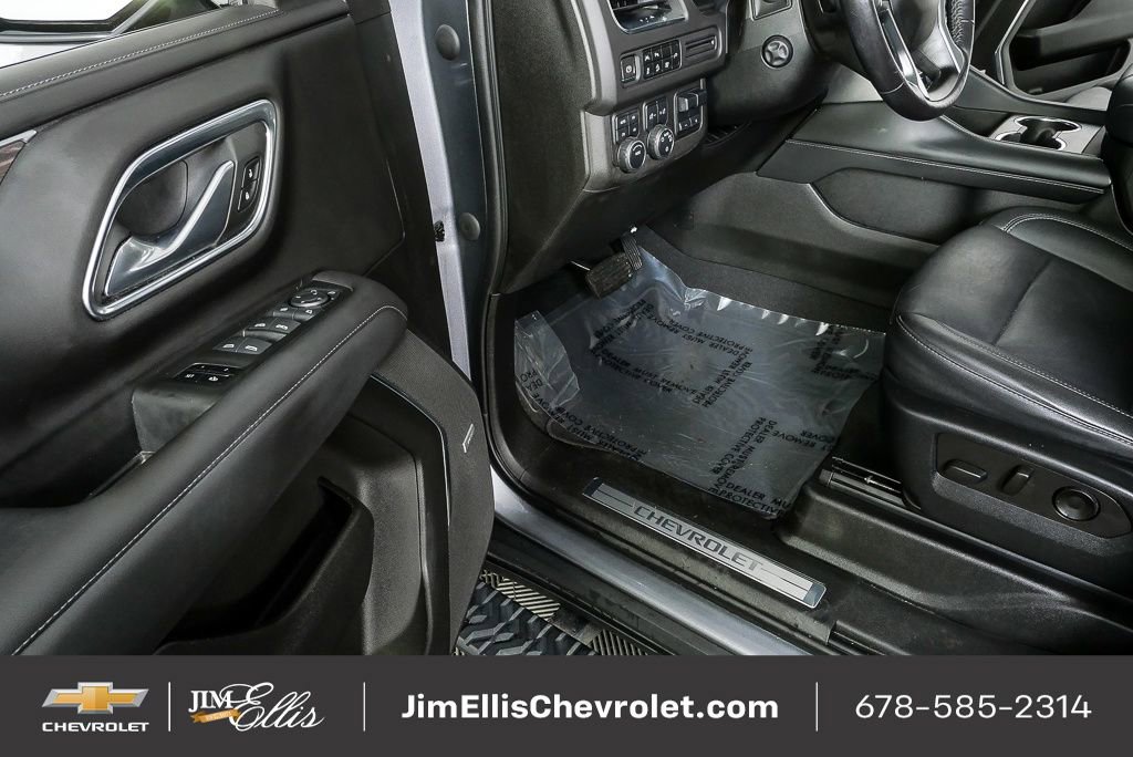 Used 2022 Chevrolet Tahoe Z71 w/ Luxury Package image 9