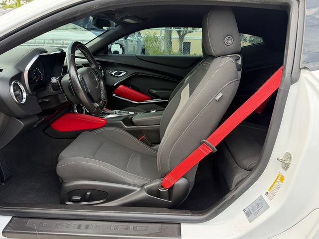 Used 2022 Chevrolet Camaro SS w/ Redline Edition RWD image 11