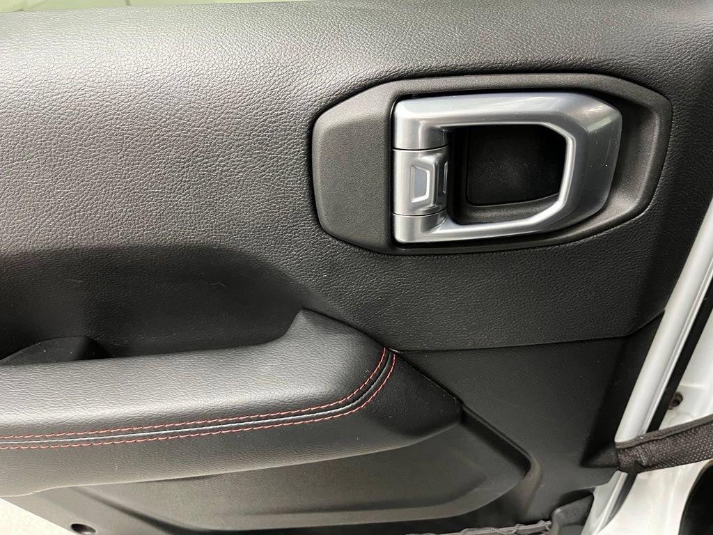 Used 2021 Jeep Wrangler Unlimited Rubicon AWD/4WD image 42
