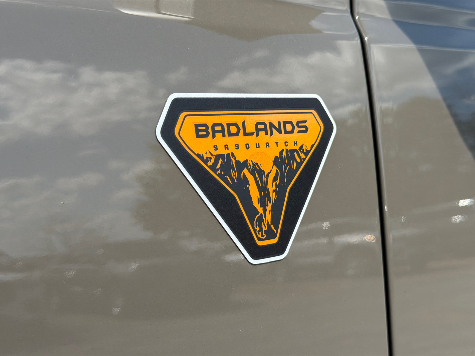 New 2026 Ford Bronco Badlands AWD/4WD image 14