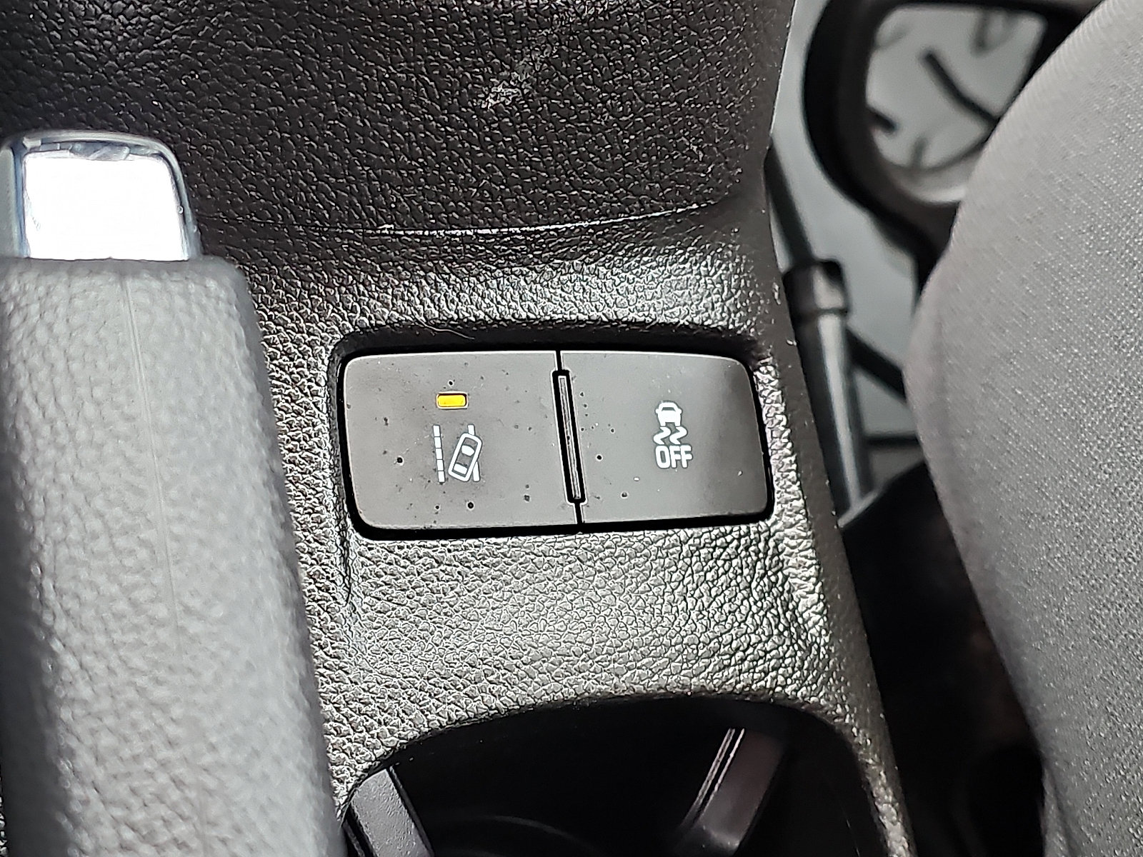 Used 2020 Chevrolet Sonic LT image 23