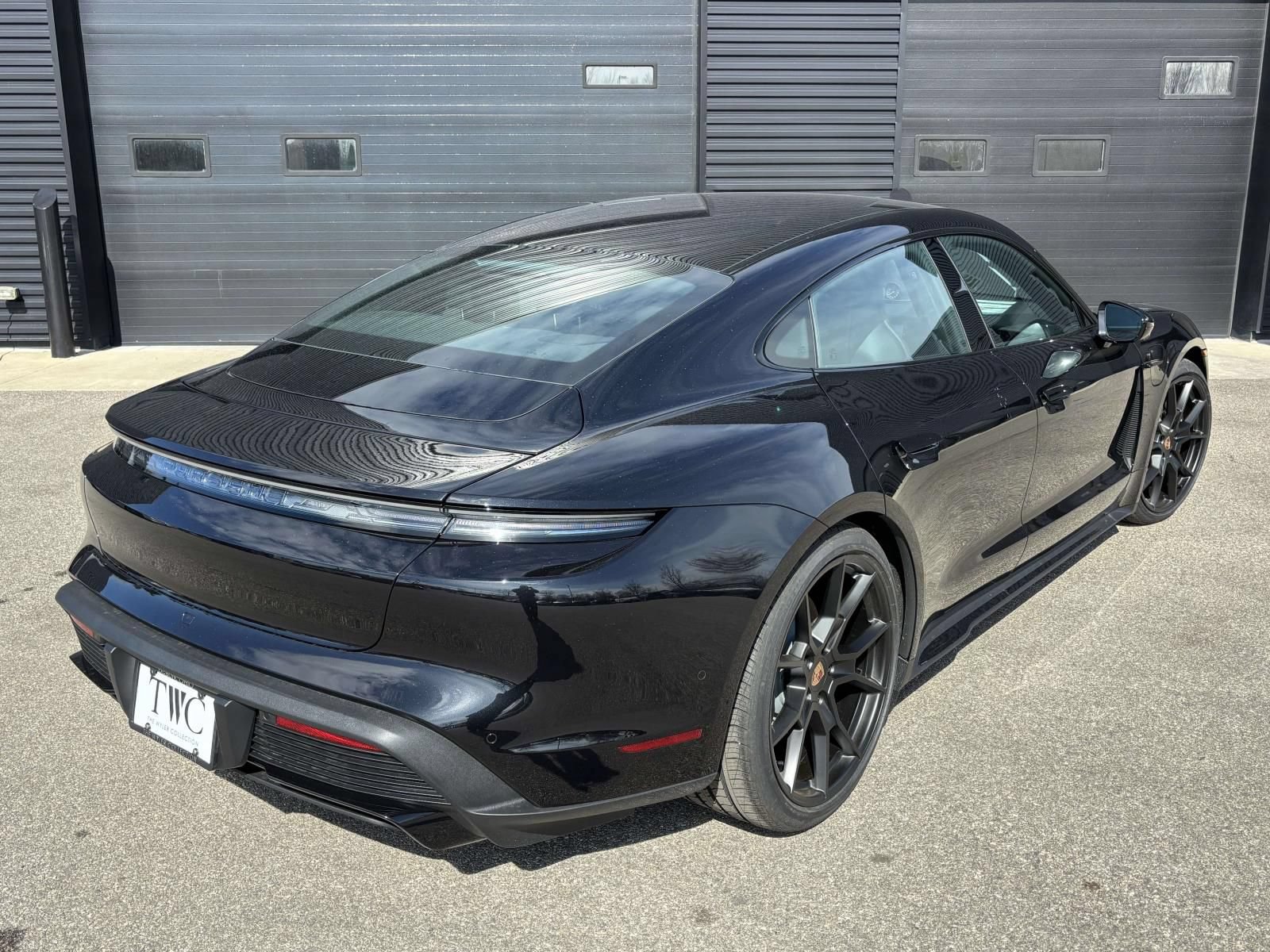 New 2026 Porsche Taycan AWD/4WD image 10