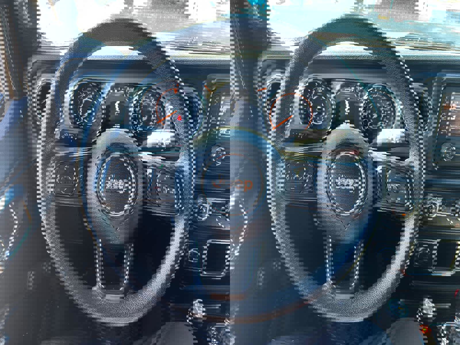 Used 2021 Jeep Gladiator Sport w/ Trailer Tow Package image 15