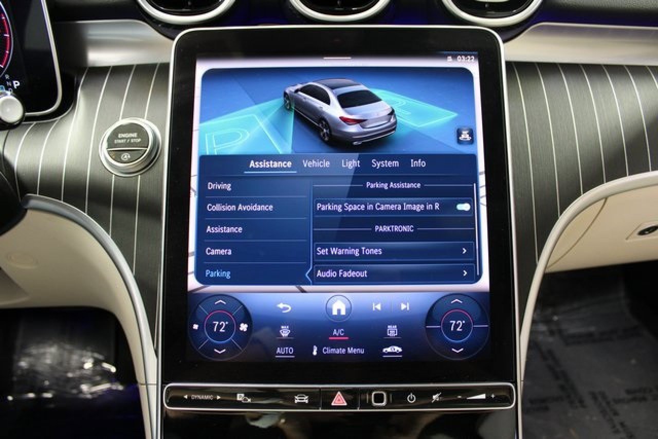 Used 2024 Mercedes-Benz C 300 4MATIC Sedan w/ Exclusive Trim Package image 28