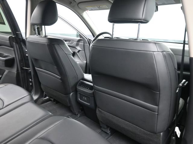 Used 2025 Nissan Pathfinder SL image 24