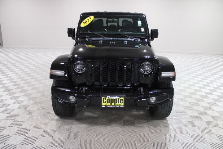 Used 2023 Jeep Gladiator Overland AWD/4WD image 6