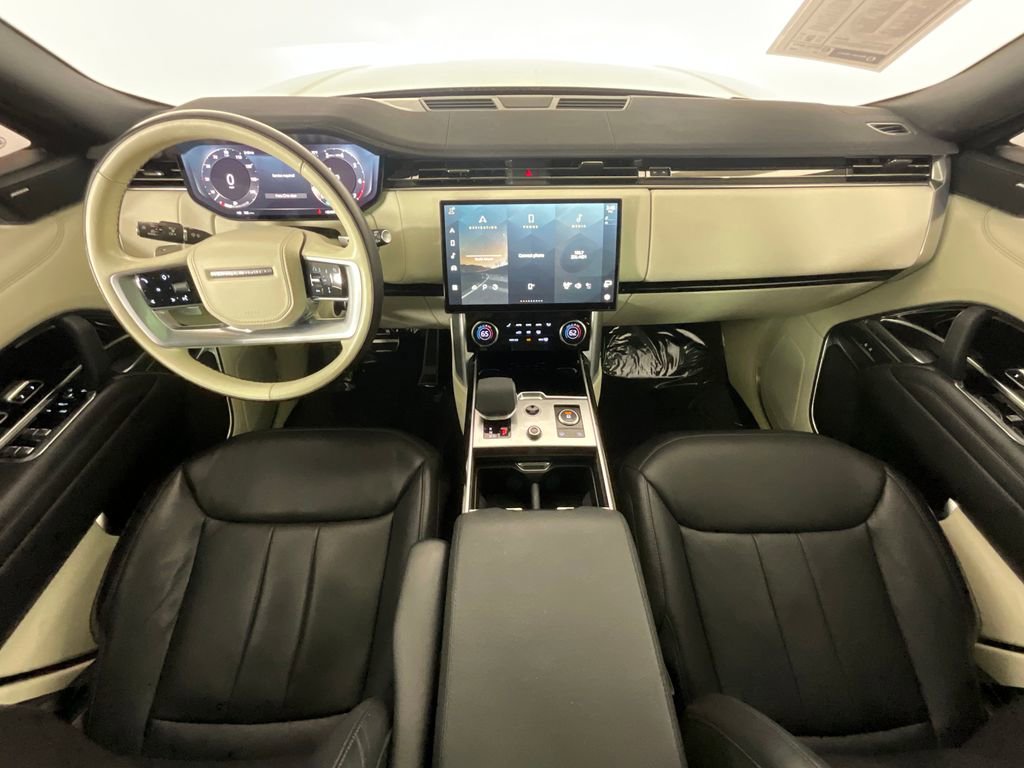 Certified 2023 Land Rover Range Rover SE AWD/4WD image 10