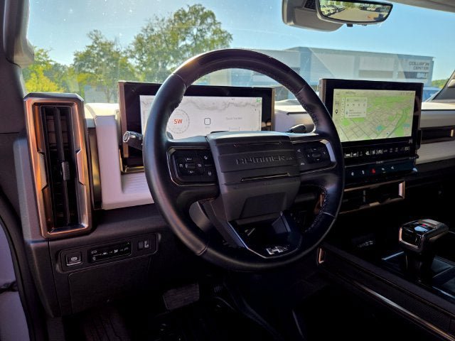 Used 2025 GMC Hummer EV 2X AWD/4WD image 11