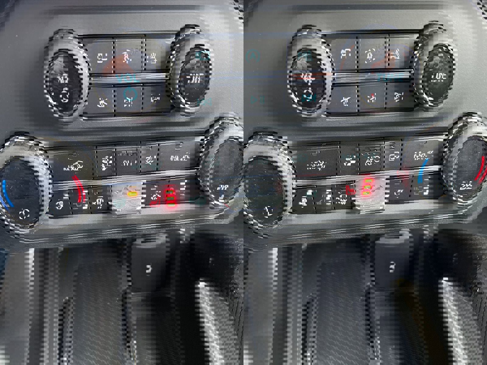 New 2025 Ford Bronco Raptor w/ Interior Carbon Fiber Pack image 25