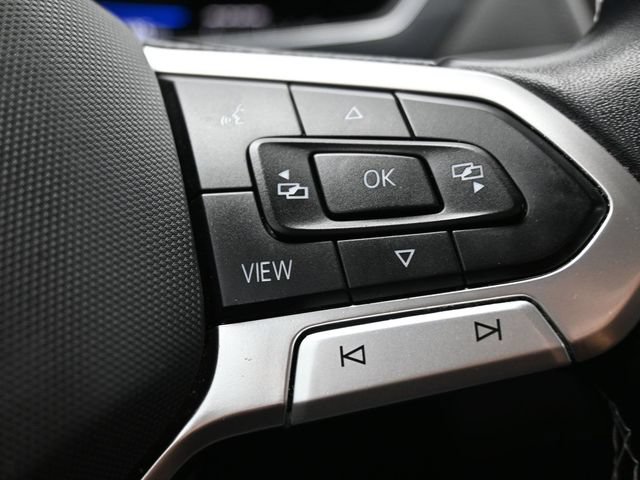 Used 2022 Volkswagen Tiguan SE FWD image 25