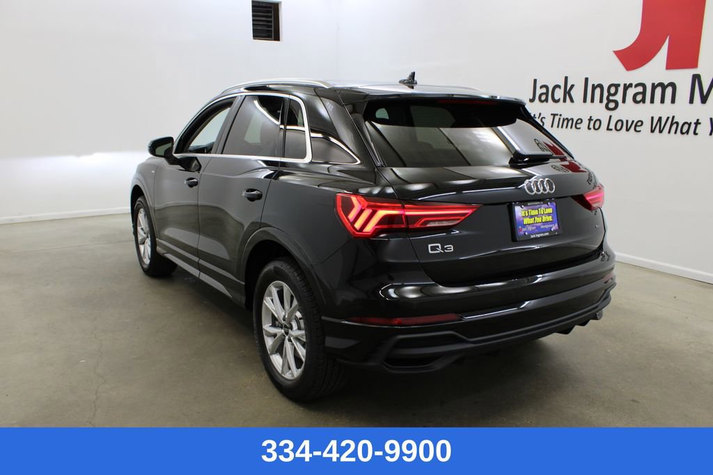 New 2025 Audi Q3 2.0T Premium Plus image 3