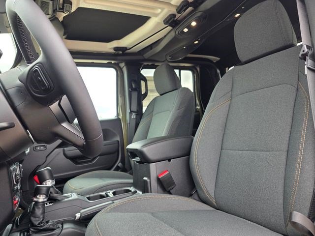 New 2026 Jeep Gladiator Sport AWD/4WD image 23