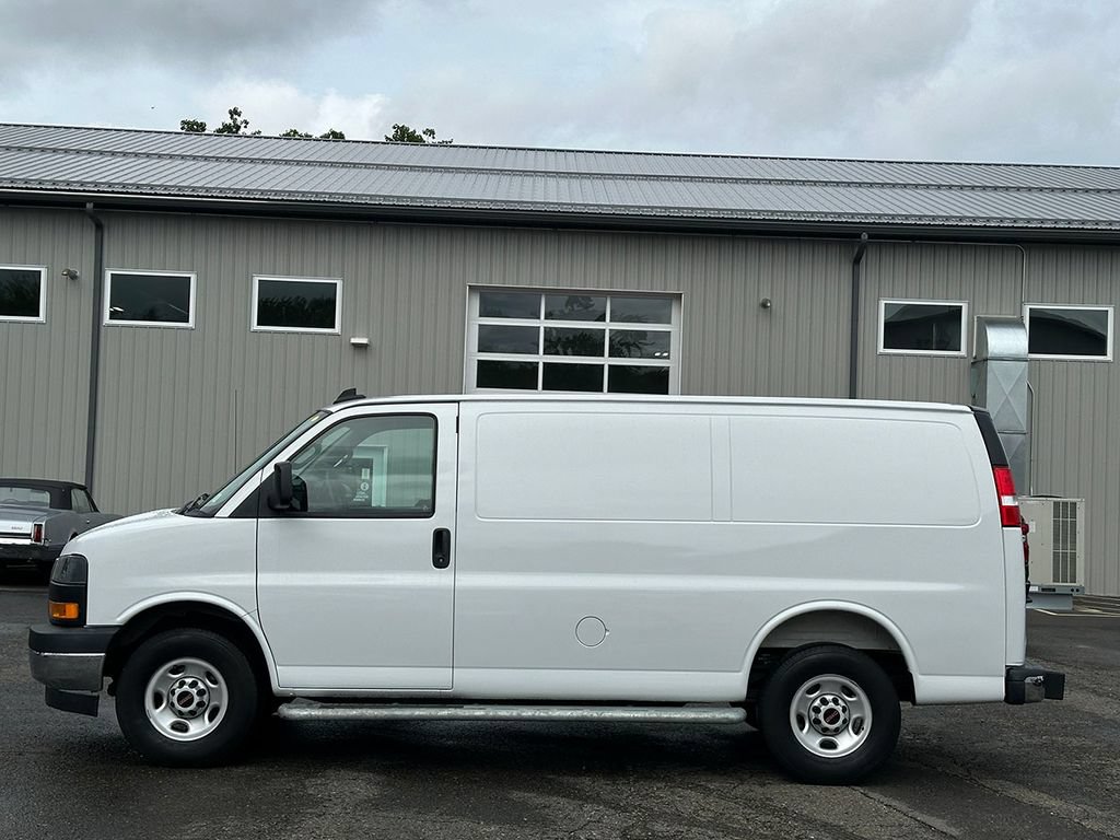 Used 2025 GMC Savana 2500 w/ Driver Convenience Package RWD image 15