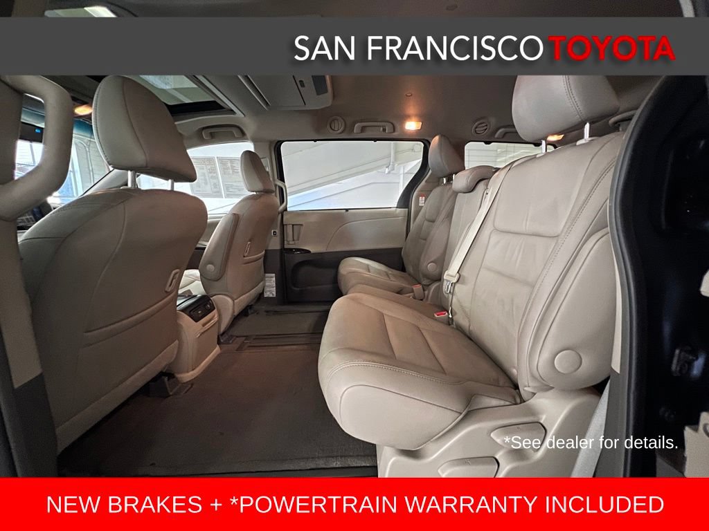 Used 2016 Toyota Sienna XLE Premium FWD image 15