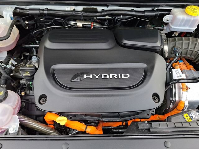 Used 2023 Chrysler Pacifica Touring-L FWD image 27