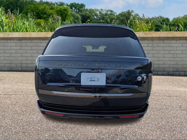 New 2026 Land Rover Range Rover SV image 5