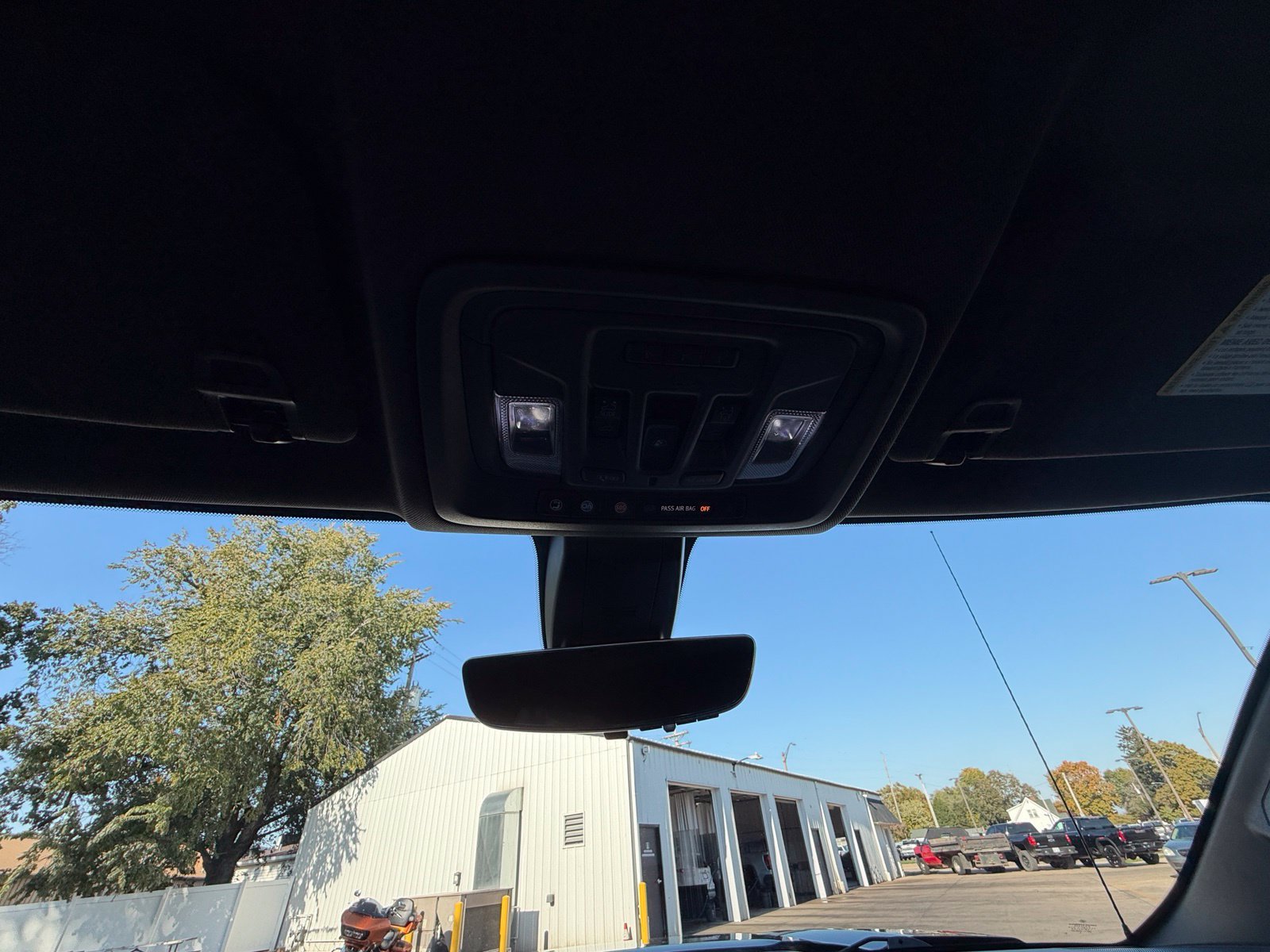 Used 2019 GMC Sierra 1500 AT4 w/ AT4 Premium Package AWD/4WD image 22