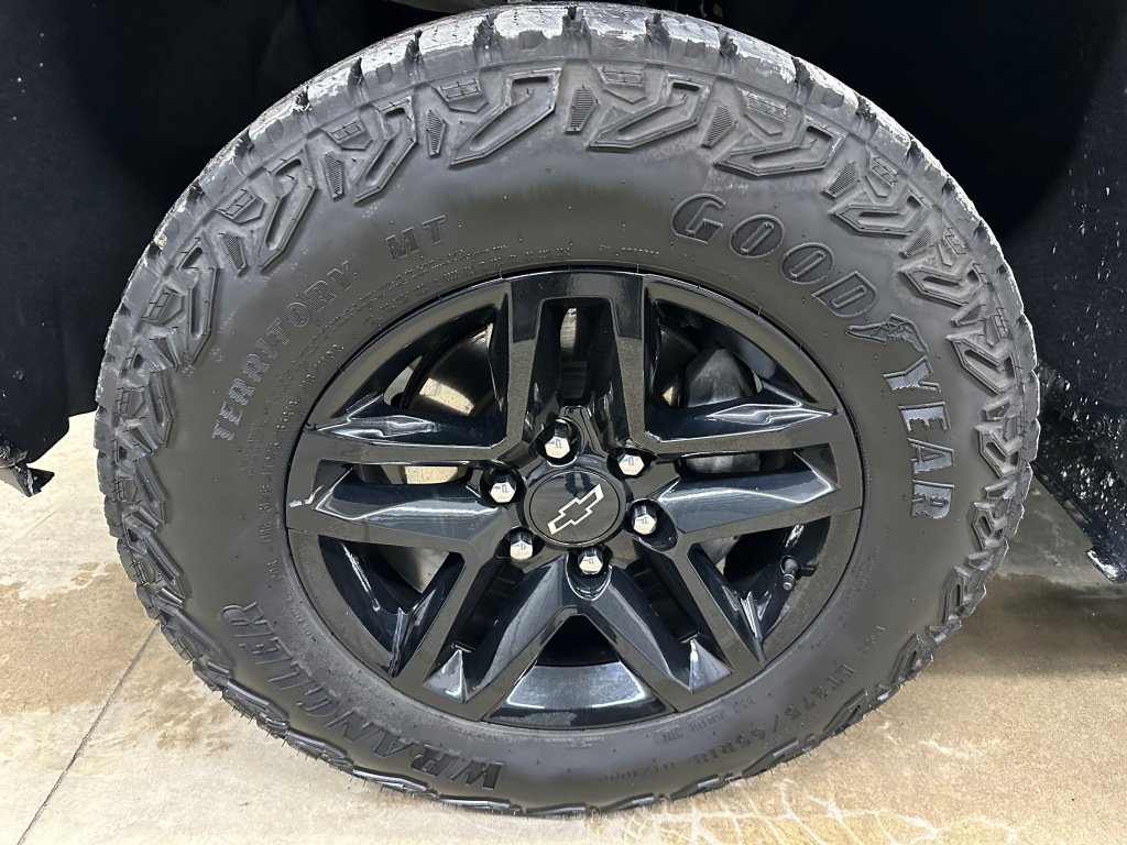 Certified 2024 Chevrolet Silverado 1500 Custom Trail Boss w/ LPO, Dark Essentials Package image 35
