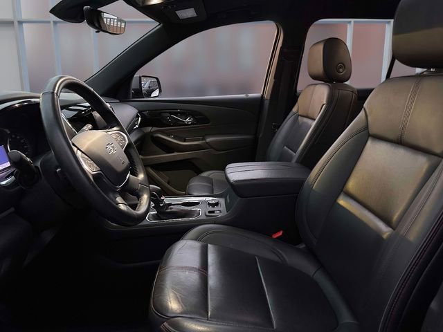 Used 2023 Chevrolet Traverse RS image 15