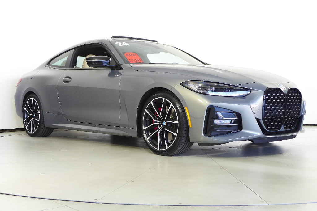 Used 2024 BMW 430i Coupe w/ M Sport Package RWD image 4