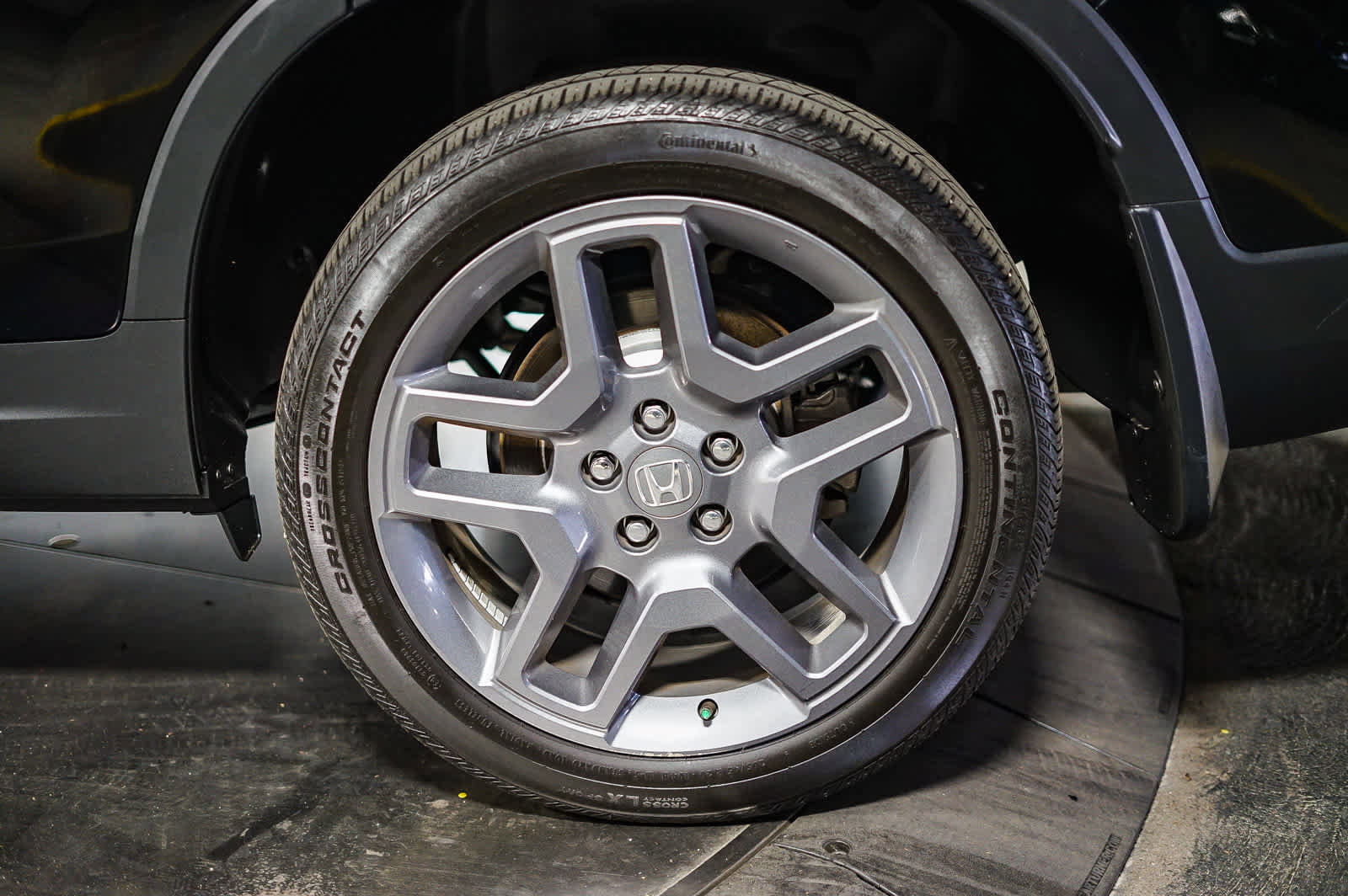 Used 2023 Honda Passport EX-L image 10