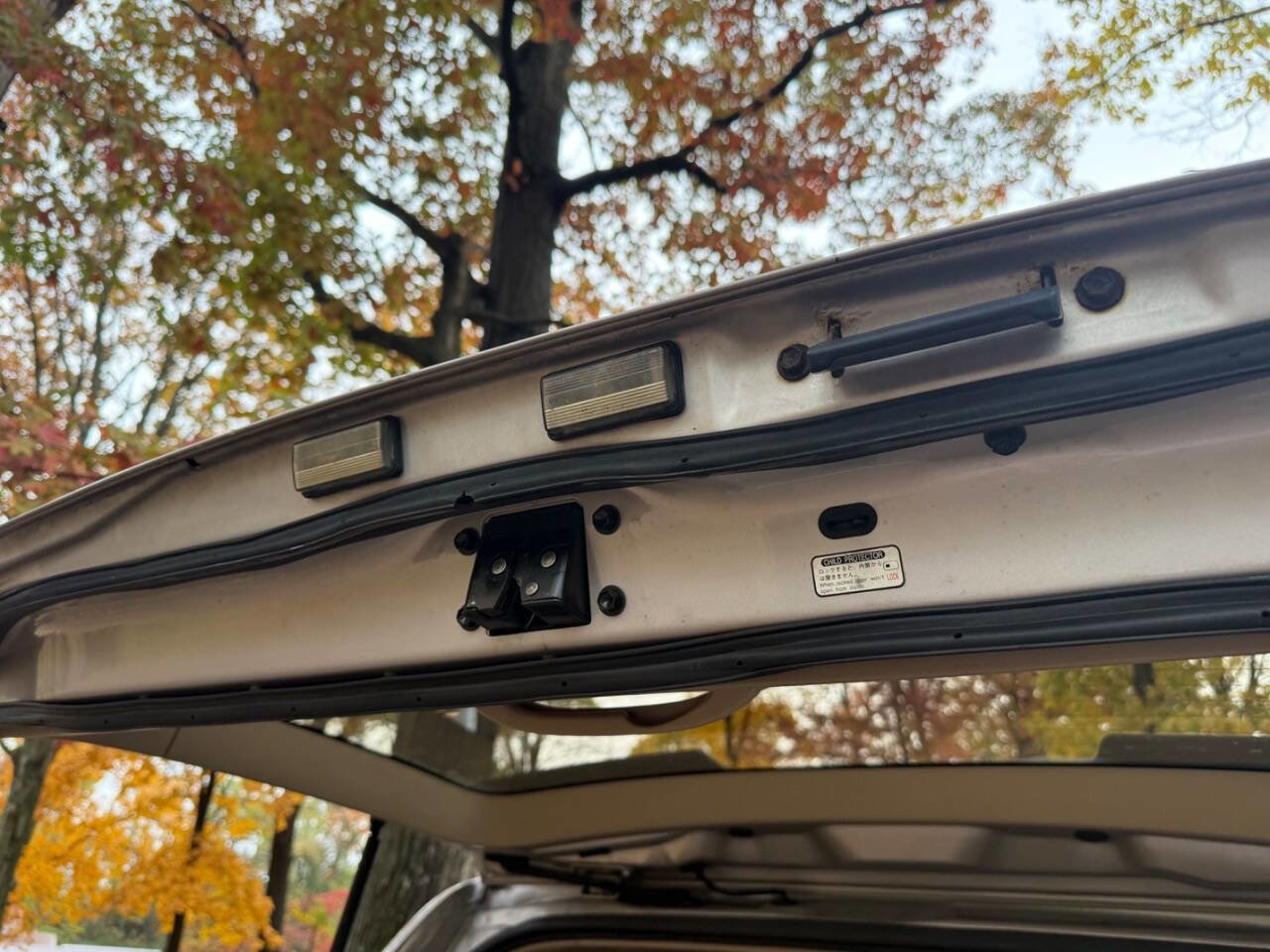 Used 2002 Toyota Land Cruiser image 31