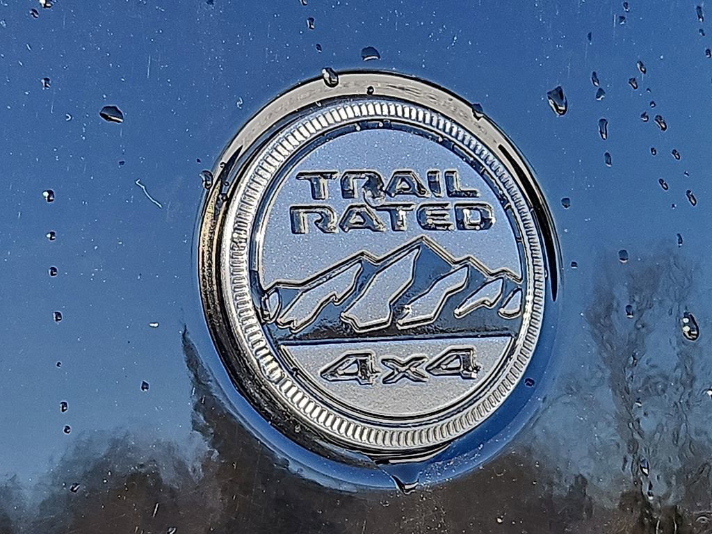 Used 2022 Jeep Wrangler Sport image 28